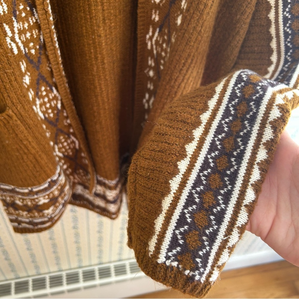 Lucky Brand Geometric Cardigan Sweater - Picture 4 of 7